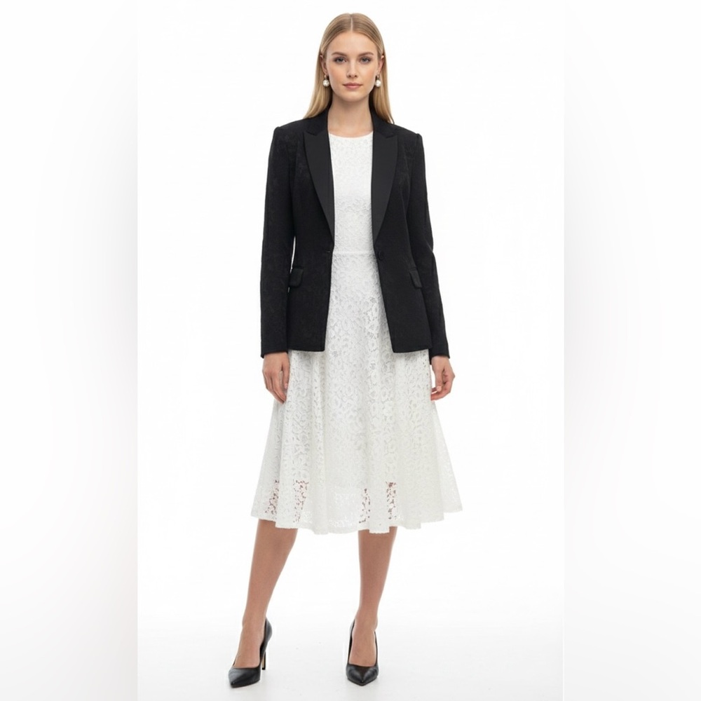 Bcbgmaxazria novelty jacket in black
